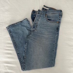 Levi’s Ribcage Straight